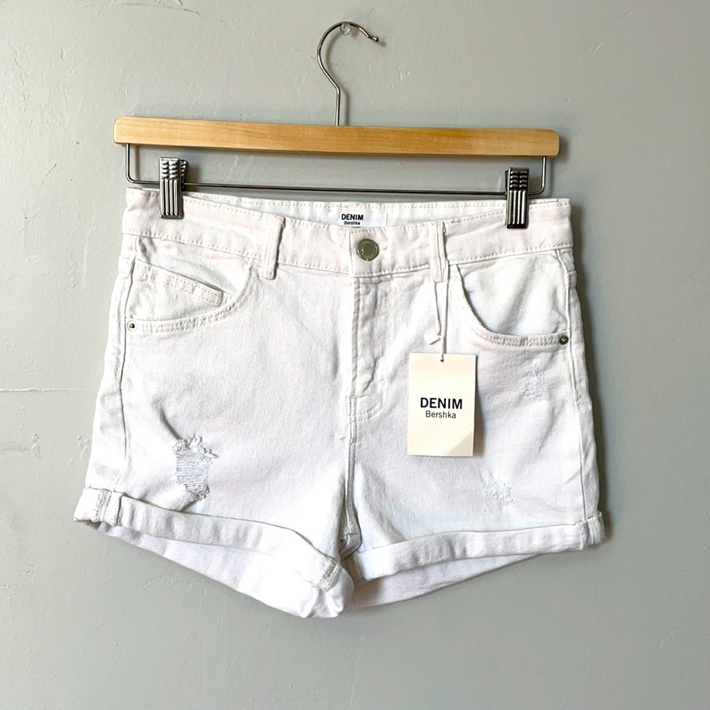 Bershka distressed denim shorts in white